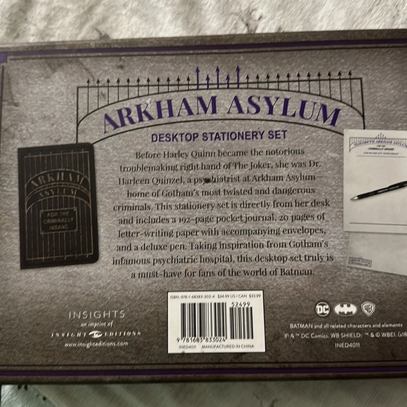 Dc. Dr Harleen Quinzel Arkham asylum stationary nwt - Picture 4 of 4